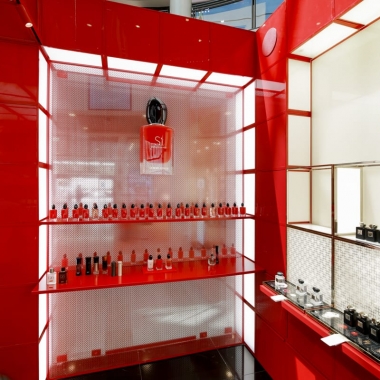 ARMANI Store רמת אביב