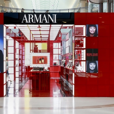 ARMANI Store רמת אביב
