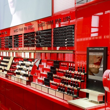 ARMANI Store רמת אביב