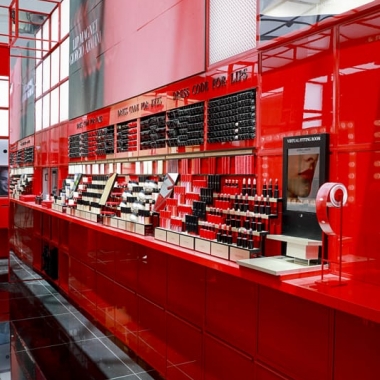 ARMANI Store רמת אביב