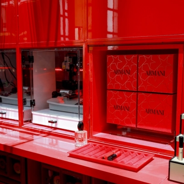 ARMANI Store רמת אביב