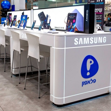 דוכן SAMSUNG / פלאפון קניון רננים