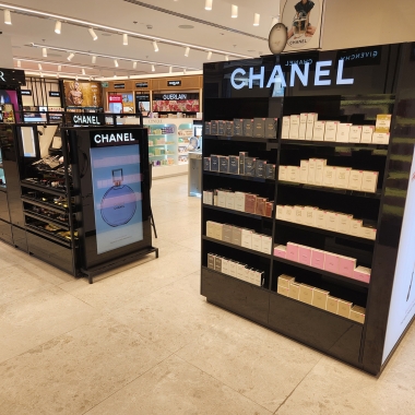 שאנל ס.פ גלרי בת ים